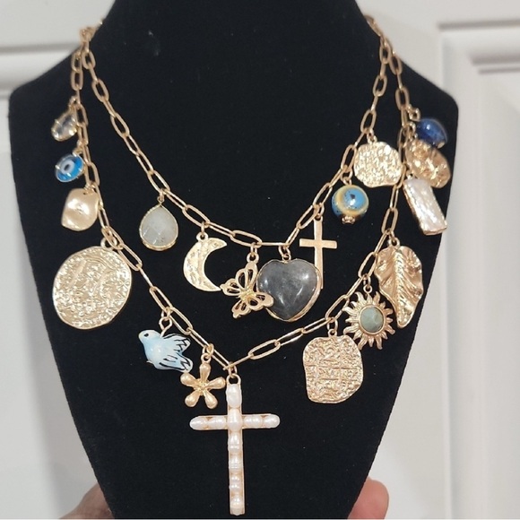 NWT ⚜️🩶⚜️ ATTERRI Gorgeous Multi Charm Two Layered Necklace - Picture 11 of 12